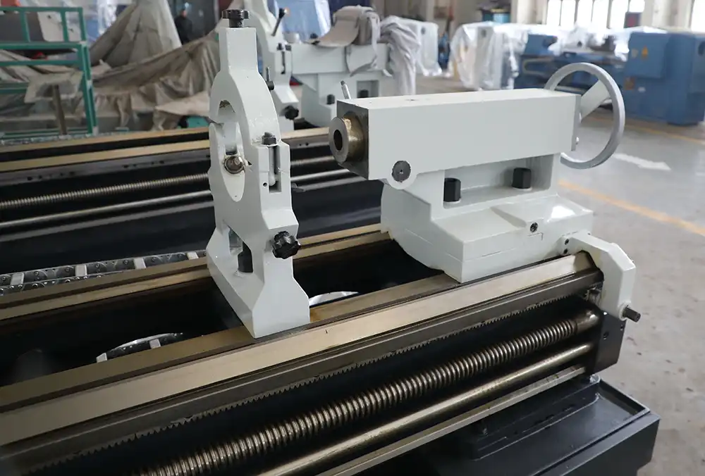 CW6163B/6180B/6194 Conventional Horizontal Lathe Series