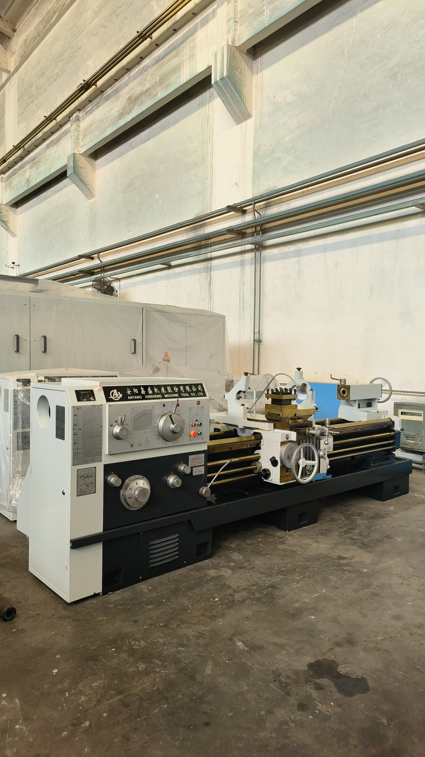 CW6163B-2000 convention lathe
